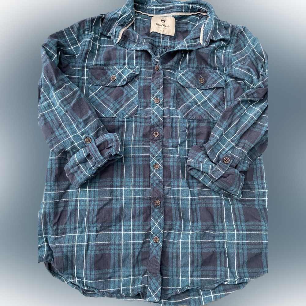 2/$15 Flannel Plaid Button Up Shirt 100% Cotton Size Small Wind River